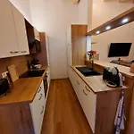 Hochalmbahnen 20w4, Eberesche, Nahe Gondel, Hunde Willkommen