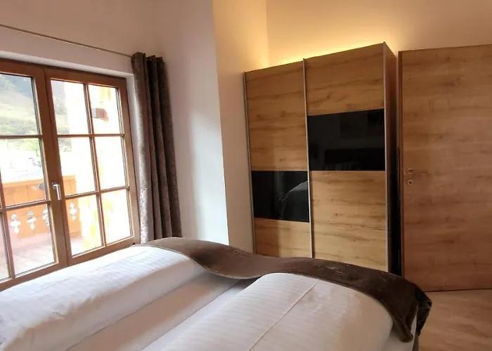 Hochalmbahnen Chalets 20W4, Eberesche, Nahe Gondel, Hunde Willkommen شقة راوريس
